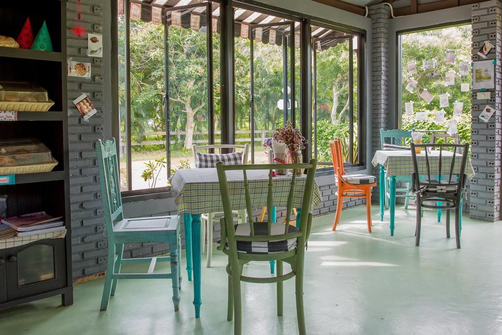 Mae Rim Lagoon Bed & Bakery Zewnętrze zdjęcie